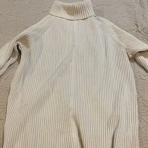 White Stag Off-White Ribbed Turtleneck Sweater